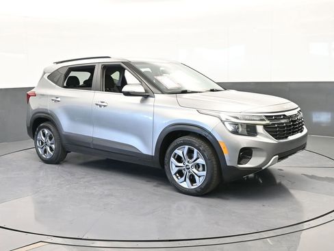 Used 2024 Kia Seltos S image 8