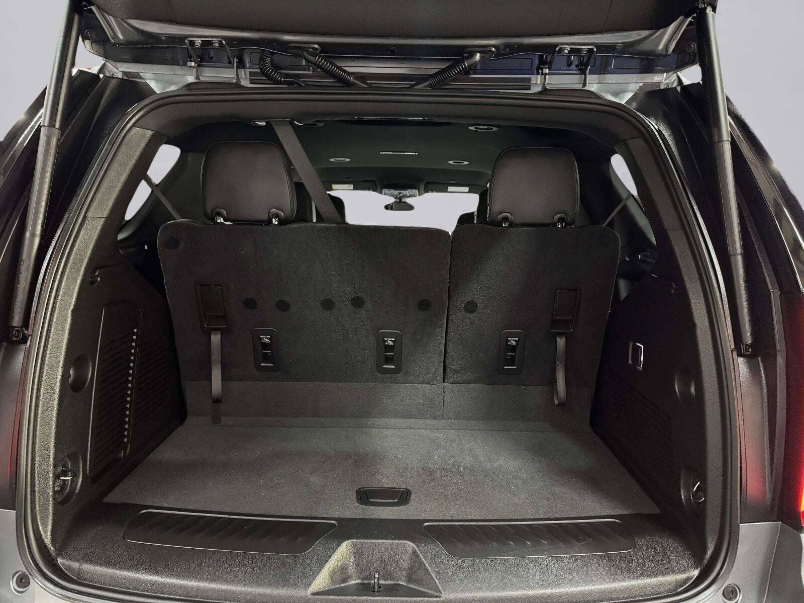 Used 2021 Chevrolet Tahoe LT RWD image 32