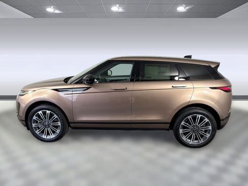 New 2026 Land Rover Range Rover Evoque S image 2