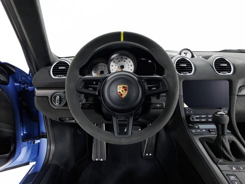 Used 2023 Porsche 718 Cayman GT4 RS RWD image 19