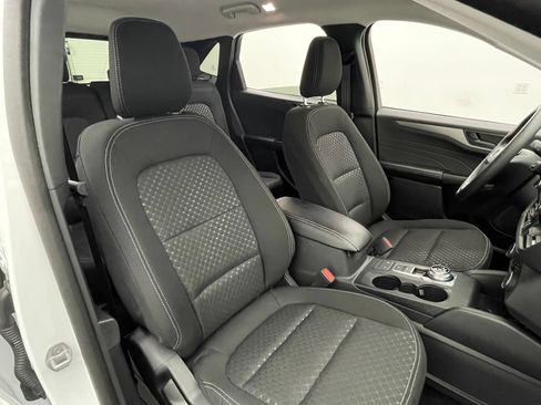 Used 2026 Ford Escape Active FWD image 30