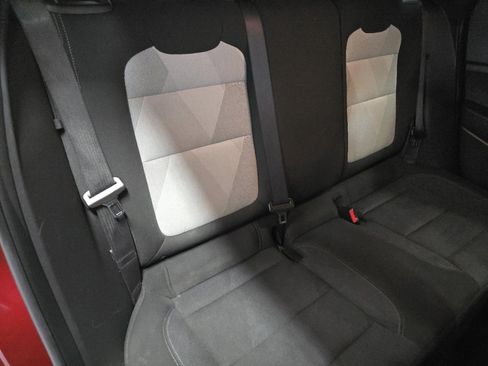Used 2024 Chevrolet Trax RS FWD image 19