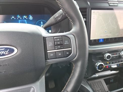 Used 2025 Ford F250 Lariat w/ Lariat Ultimate Package AWD/4WD image 21