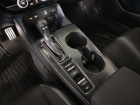 Used 2024 Honda Civic Sport image 7
