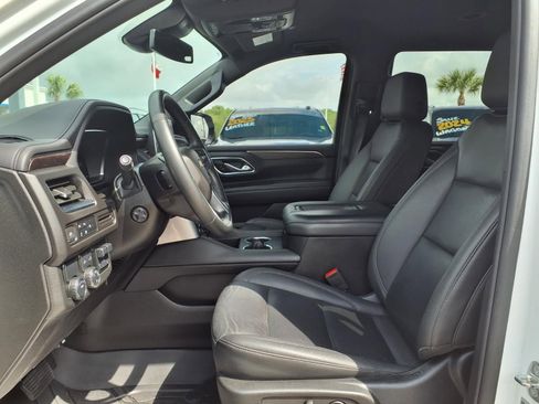 Used 2023 Chevrolet Tahoe LT w/ Luxury Package image 18