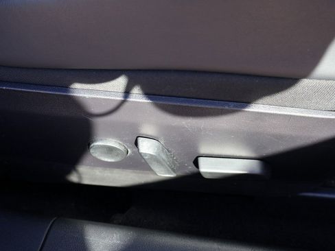 Used 2020 Tesla Model 3 Long Range image 35