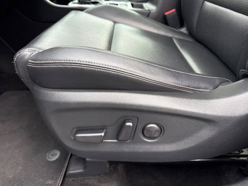 Used 2020 Kia Sportage S w/ S Premium Package AWD/4WD image 19