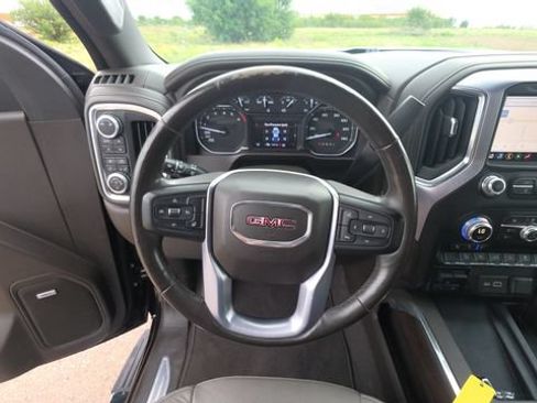 Used 2019 GMC Sierra 1500 SLT AWD/4WD image 25
