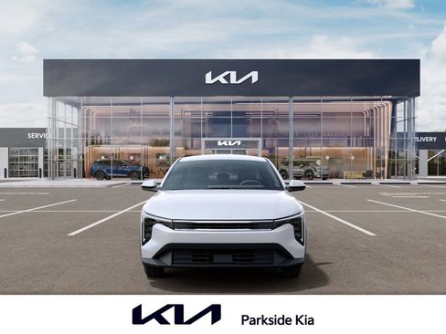 New 2026 Kia K4 FWD image 2