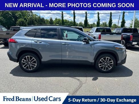 Used 2026 Toyota Corolla Cross XLE AWD/4WD image 3