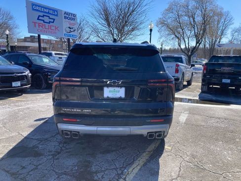 New 2026 Chevrolet Traverse LT w/ Driver Confidence Package image 6
