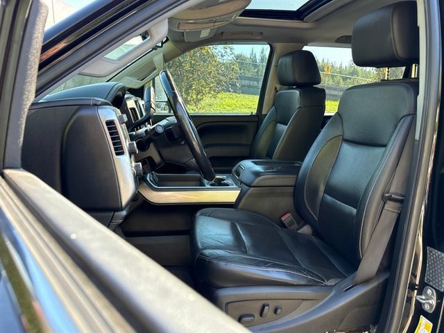 Used 2018 Chevrolet Silverado 3500 LTZ w/ Duramax Plus Package AWD/4WD image 17