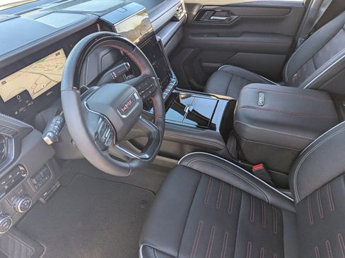 Used 2025 GMC Yukon AT4 Ultimate image 22