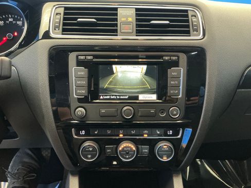 Used 2015 Volkswagen Jetta TDI SEL FWD image 20