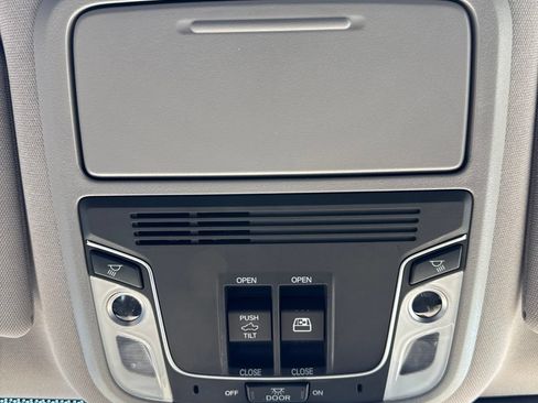 Used 2023 Honda Ridgeline RTL image 14