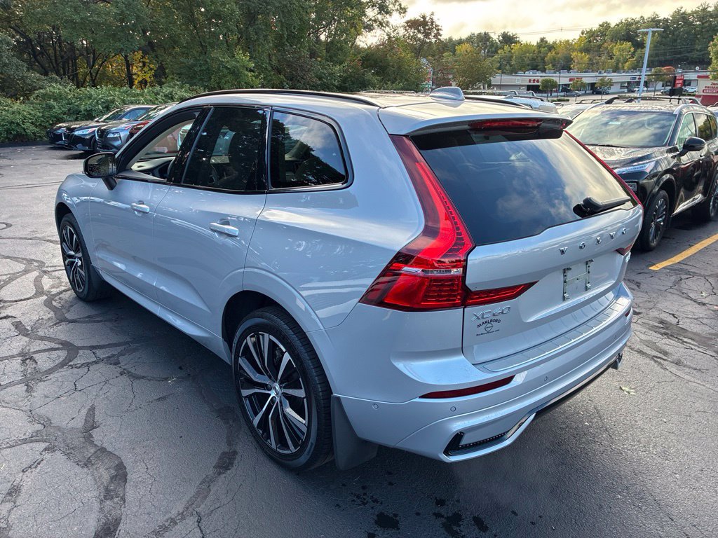 Used 2025 Volvo XC60 B5 Plus w/ Climate Package AWD/4WD image 5