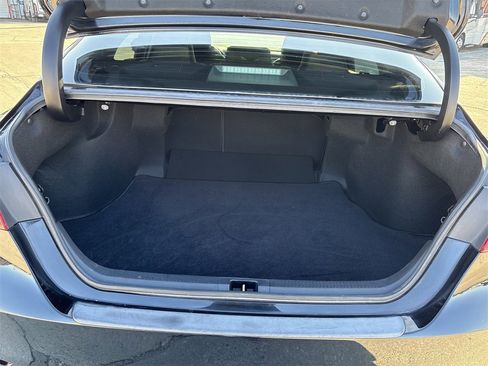 Used 2021 Toyota Camry SE w/ Carpet Mat Package (TMS) image 27