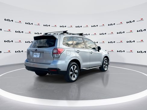 Used 2018 Subaru Forester 2.5i Limited image 8