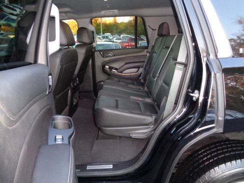 Used 2019 Chevrolet Tahoe LT AWD/4WD image 16