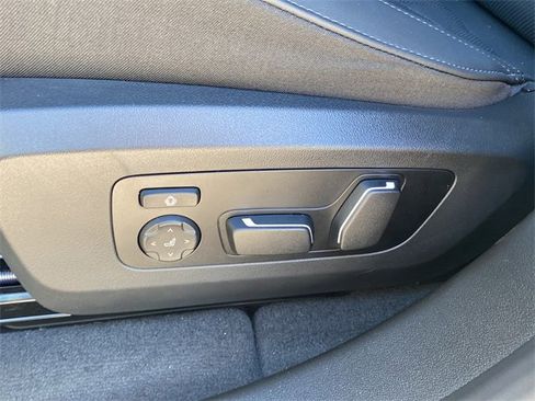 Used 2025 BMW X3 xDrive30i w/ Premium Package image 21