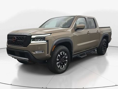 Used 2022 Nissan Frontier PRO-4X image 5