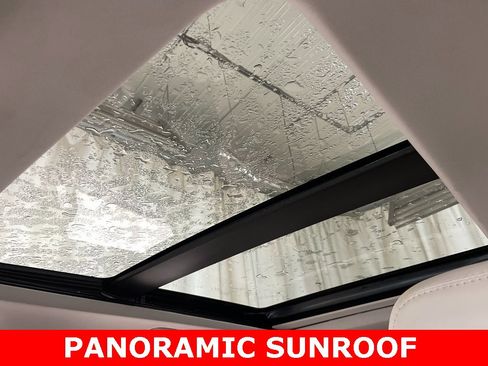 Used 2020 Ford Explorer Platinum image 5