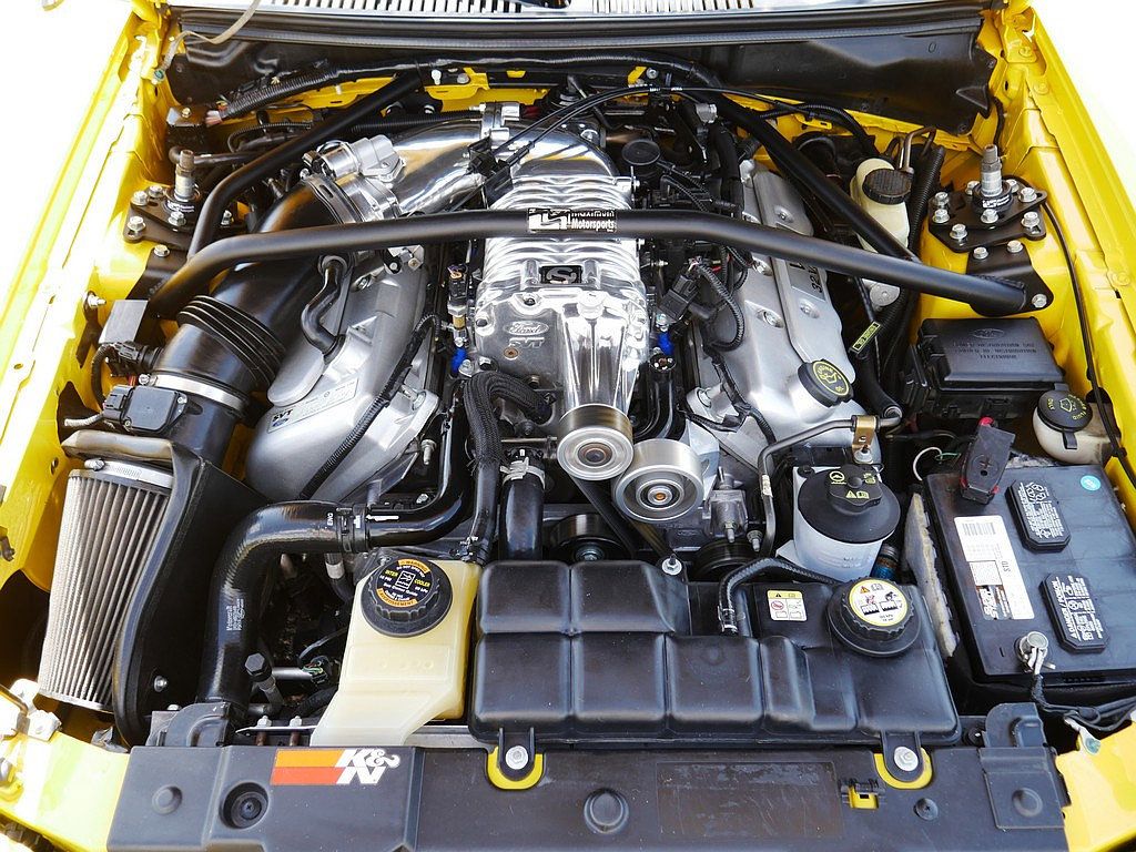 Used 2004 Ford Mustang Cobra RWD image 47