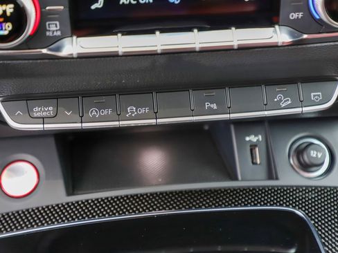 Used 2024 Audi SQ5 Premium Plus image 27