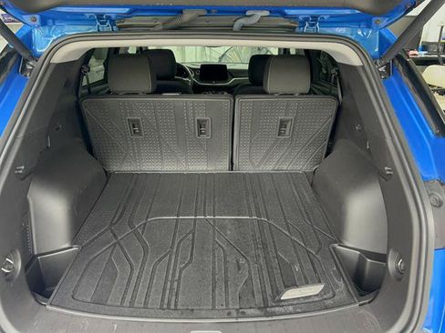 Used 2024 Chevrolet Blazer LT w/ Convenience Package FWD image 16