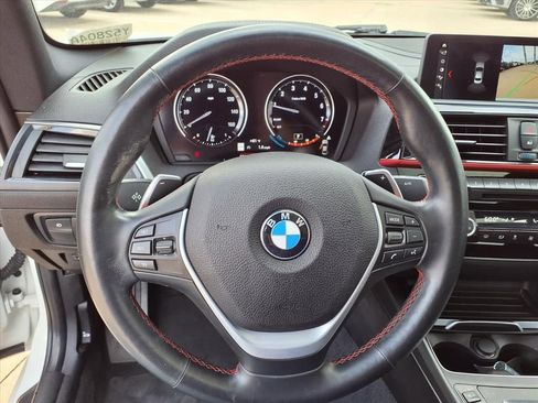 Used 2020 BMW 230i Coupe w/ Premium Package image 18