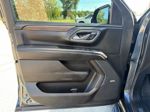 Used 2021 Chevrolet Tahoe High Country RWD image 22