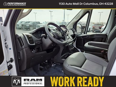 New 2025 RAM ProMaster 2500 w/ Quick Order Package 22G SLT image 12