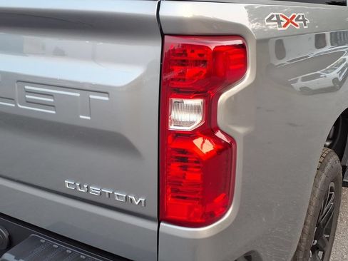 New 2026 Chevrolet Silverado 1500 Custom AWD/4WD image 11