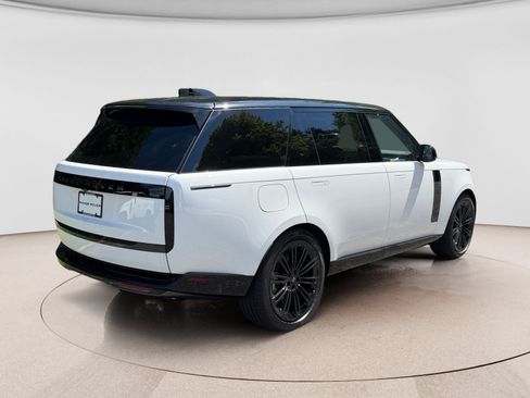 New 2027 Land Rover Range Rover Long Wheelbase SE AWD/4WD image 5