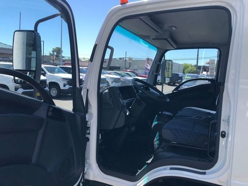 New 2024 Chevrolet Low Cab Forward RWD image 20