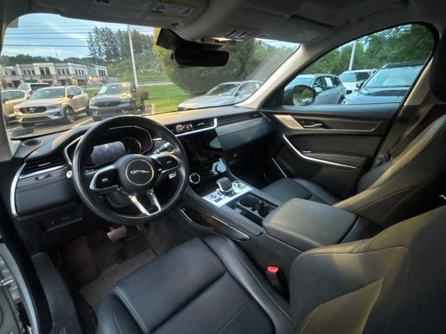 Used 2021 Jaguar F-PACE AWD/4WD image 15
