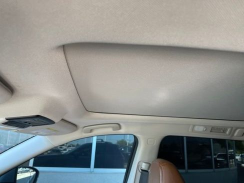 Used 2024 Nissan Pathfinder Platinum w/ Cargo Package AWD/4WD image 11