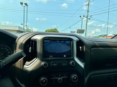 Used 2019 Chevrolet Silverado 1500 LT w/ All-Star Edition AWD/4WD image 9