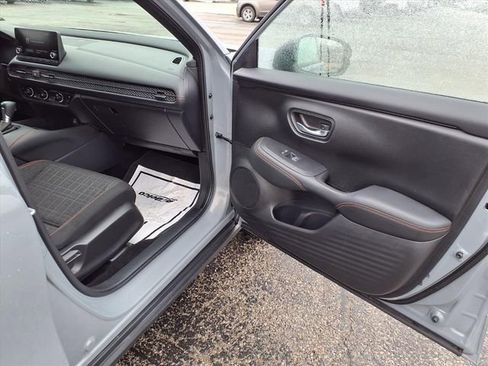 Used 2025 Honda HR-V Sport image 78