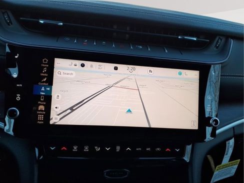 New 2026 Jeep Grand Cherokee Limited image 13