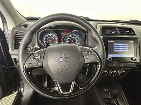 Used 2024 Mitsubishi Outlander Sport LE AWD/4WD image 14