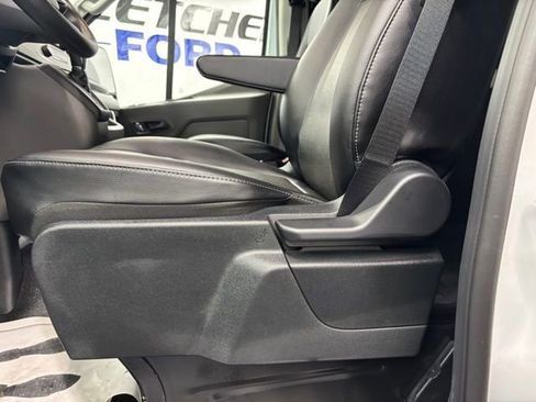 New 2026 Ford Transit 250 148 Medium Roof RWD image 7