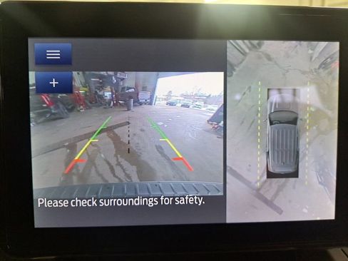 Used 2023 Ford Explorer XLT w/ Equipment Group 202A image 33