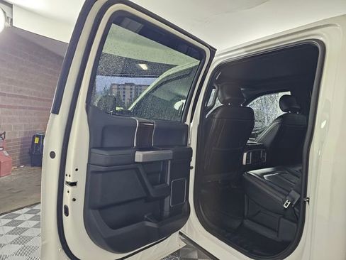 Used 2017 Ford F350 Platinum w/ Platinum Ultimate Package image 22