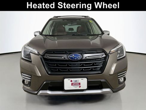 Used 2023 Subaru Forester Touring AWD/4WD image 3