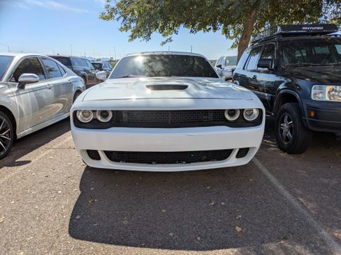 Used 2021 Dodge Challenger R/T Scat Pack image 6