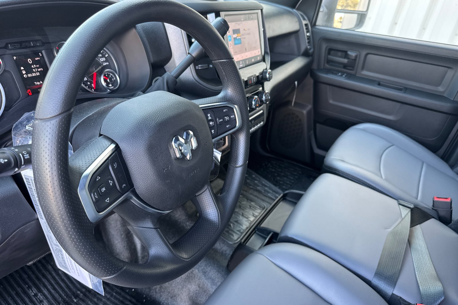 New 2027 RAM 5500 Tradesman AWD/4WD image 9