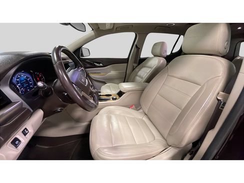 Used 2018 GMC Acadia Denali AWD/4WD image 12