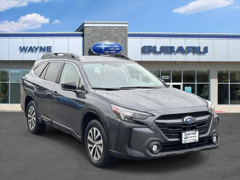 Certified 2024 Subaru Outback Premium AWD/4WD image 1