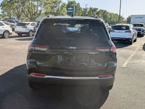 Used 2023 Jeep Grand Cherokee 4WD 4xe w/ Luxury Tech Group II image 8